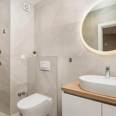 Awesome In With Kitchen *