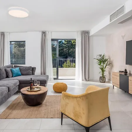 Awesome In With Kitchen Tatil Evi Malinska