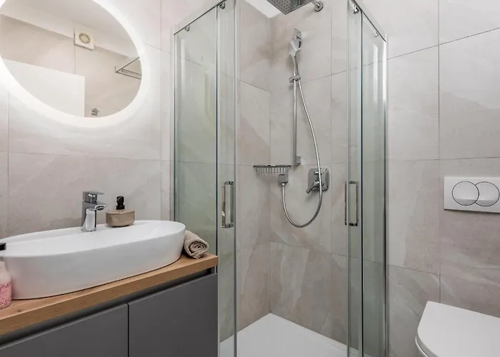 Dom wakacyjny Awesome In With Kitchen Malinska