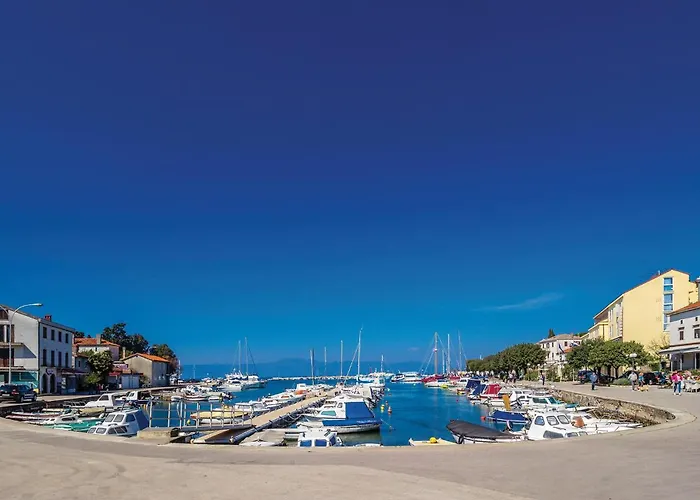 Awesome In With Kitchen