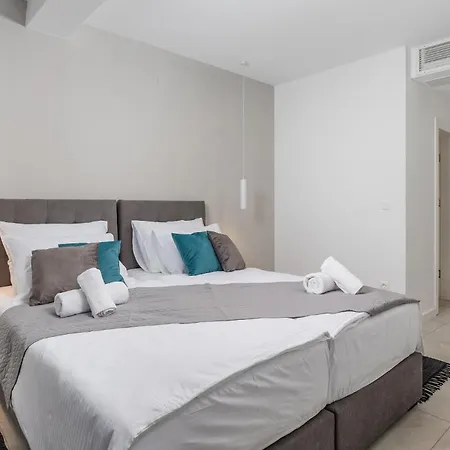 Case de vacanță Awesome In With Kitchen