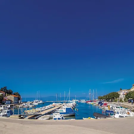 Awesome In With Kitchen