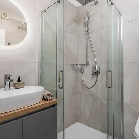 Vikendica Awesome In With Kitchen Malinska