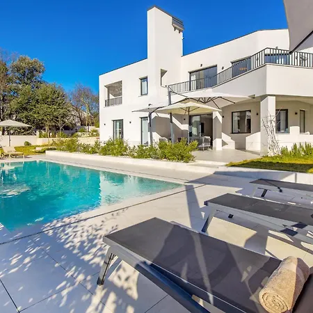 Awesome In With Kitchen Vikendica