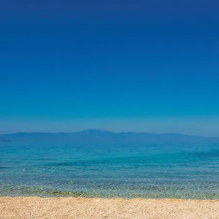 Vikendica Awesome In With Kitchen *